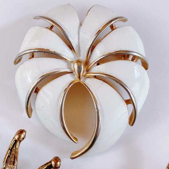 VTG Lot 3 Mid Century Modernist Abstract Gold Tone Enamel Brooches 1960s 70s - Picture 3 of 10